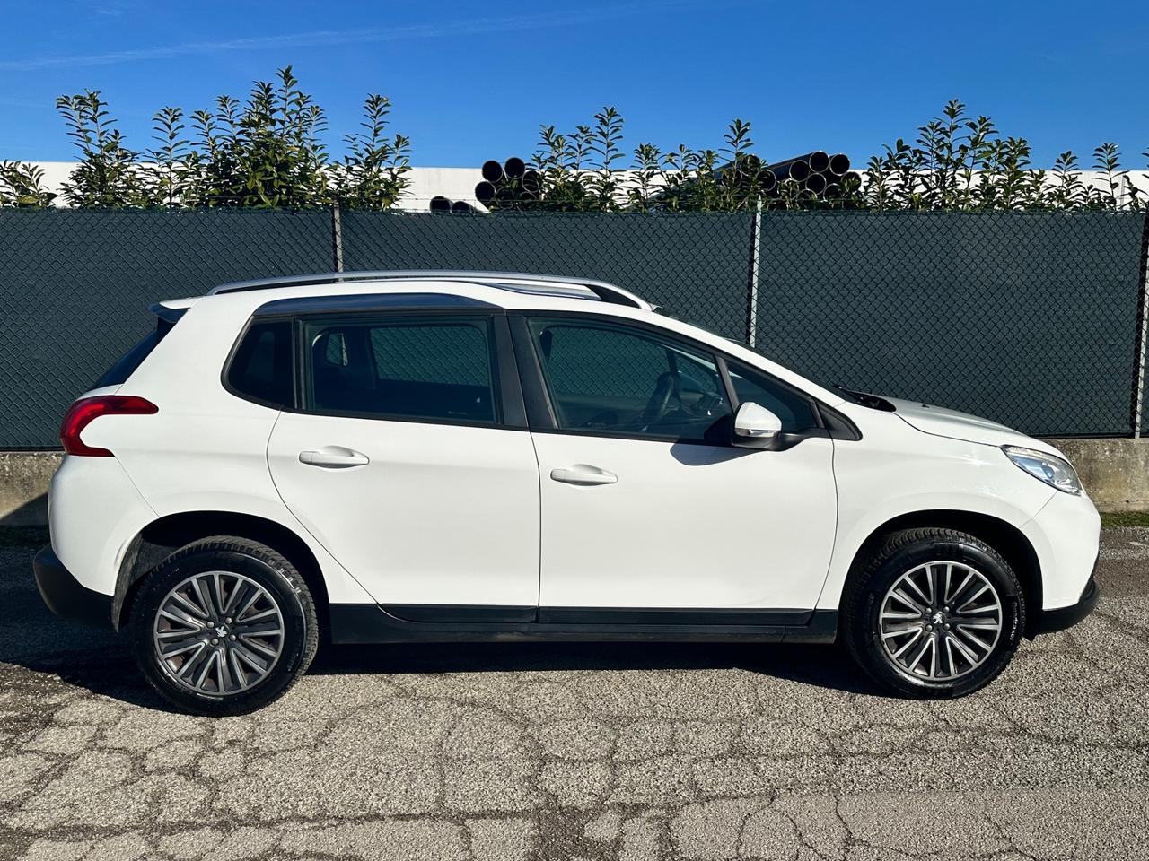 Peugeot 2008 1.4 HDi 68CV Active