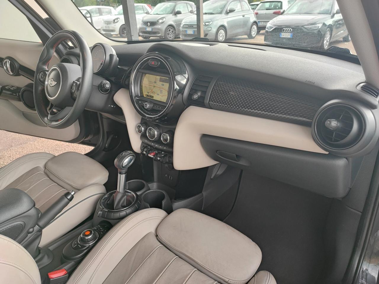 Mini 2.0 Cooper SD Business XL 5 porte