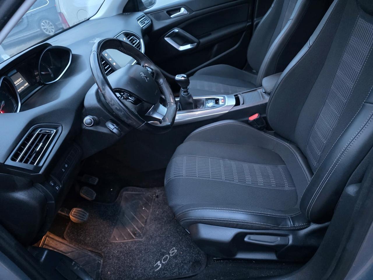 Peugeot 308 full bellissima garantita 36 mesi