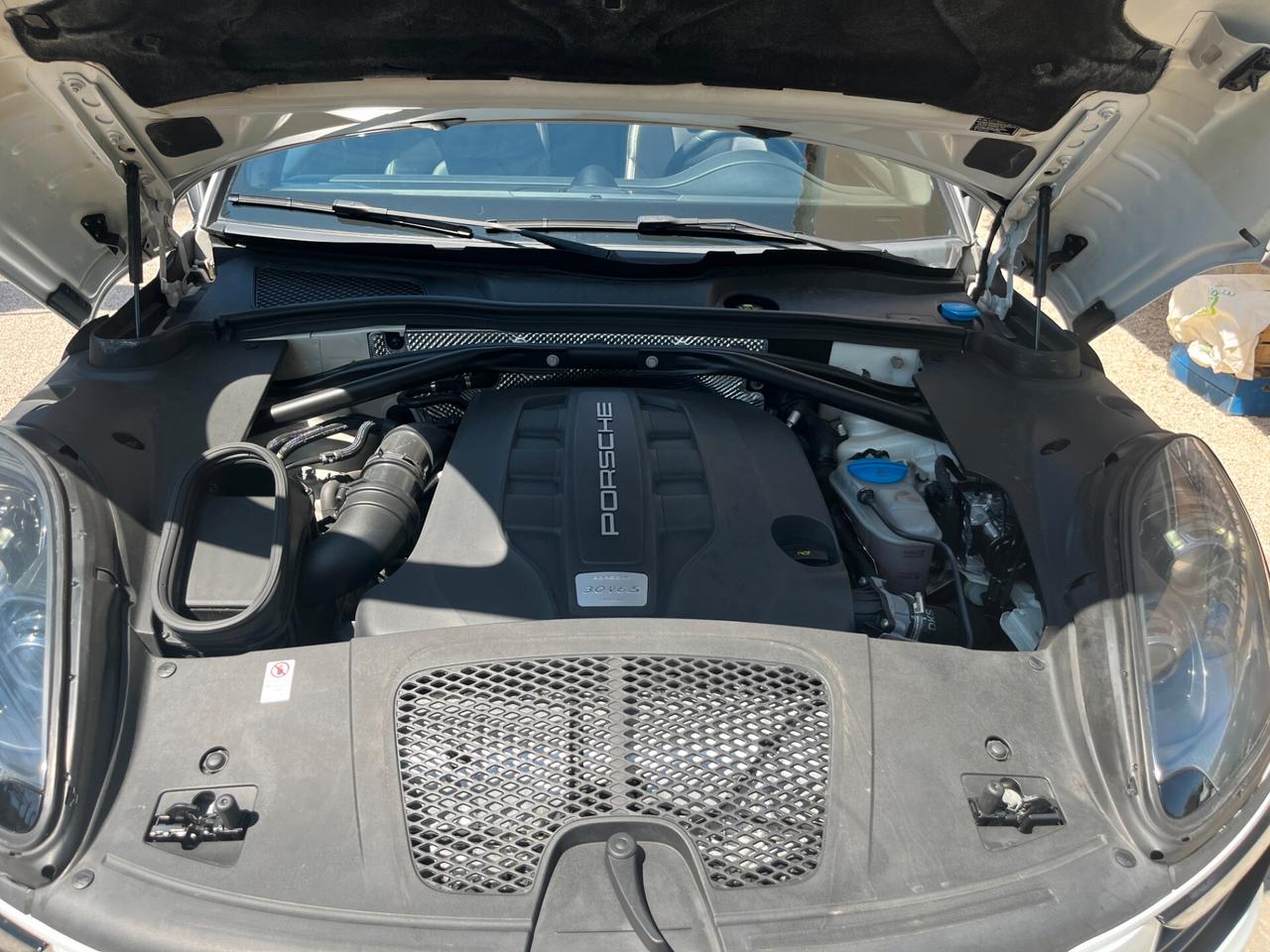 Porsche Macan S 3.0 FULL OPTIONAL 2016