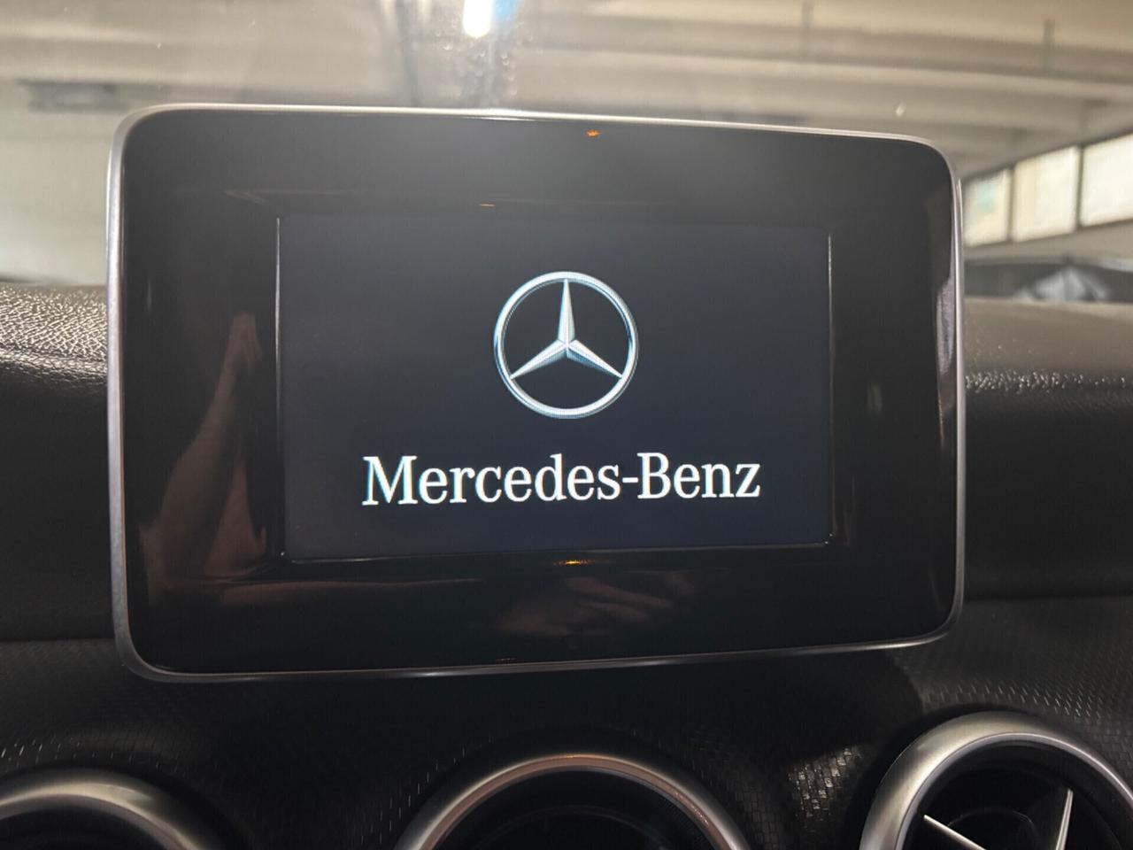 Mercedes-benz A 200 CDI Dark Night Edition