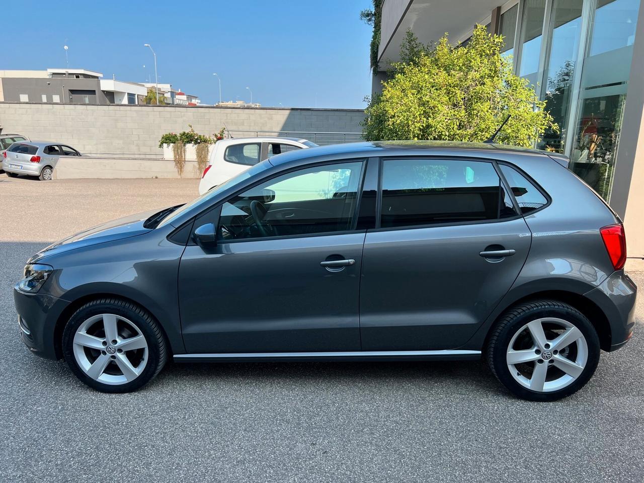 Volkswagen Polo 5p 1.4 tdi bm Comfortline 90cv PDC/TEL OK NEOPAT.