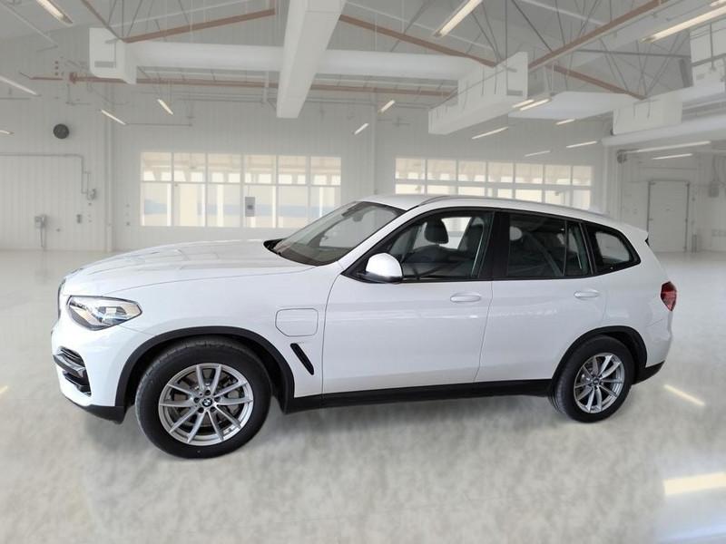 BMW X3 xDrive 30e Business Advantage Autom.