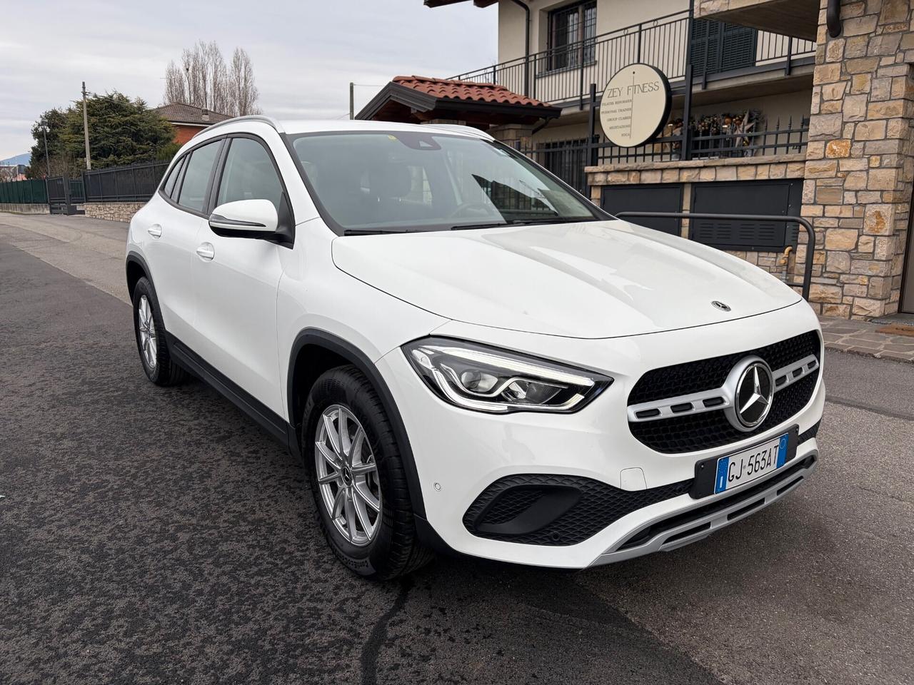 Mercedes-benz GLA 200 d Automatic Business Extra