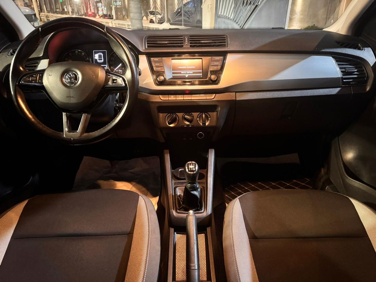 Skoda Fabia 1.0 MPI 75 CV Design Edition