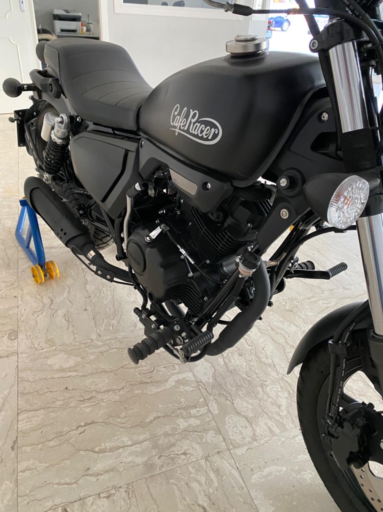 Keeway K-Light 125 Custom cafè racer