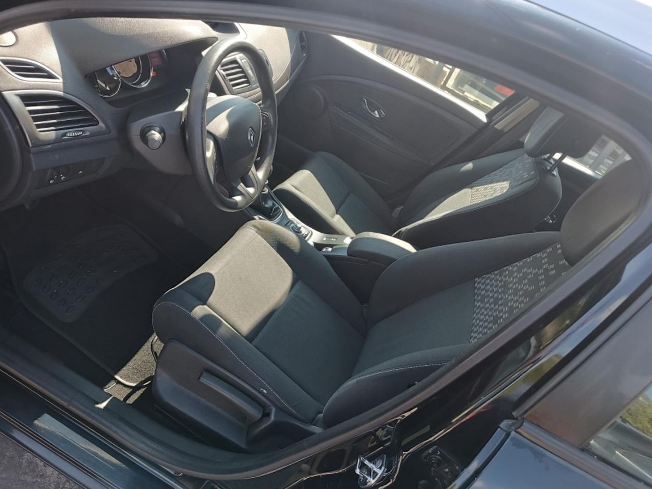 Renault Megane Mégane 1.5 dCi 110CV Start&Stop SporTour Wave