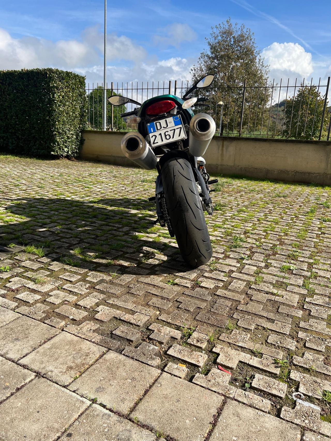 Ducati Monster 696