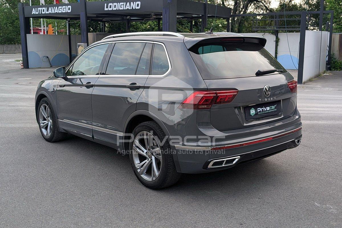 VOLKSWAGEN Tiguan 2.0 TDI 150 CV SCR DSG R-Line