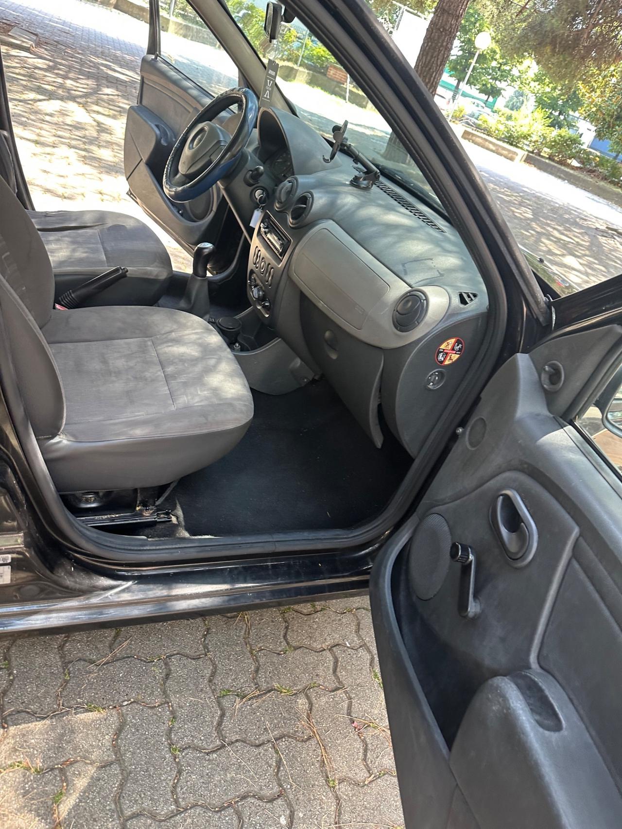 Dacia Sandero 1.4 8V GPL