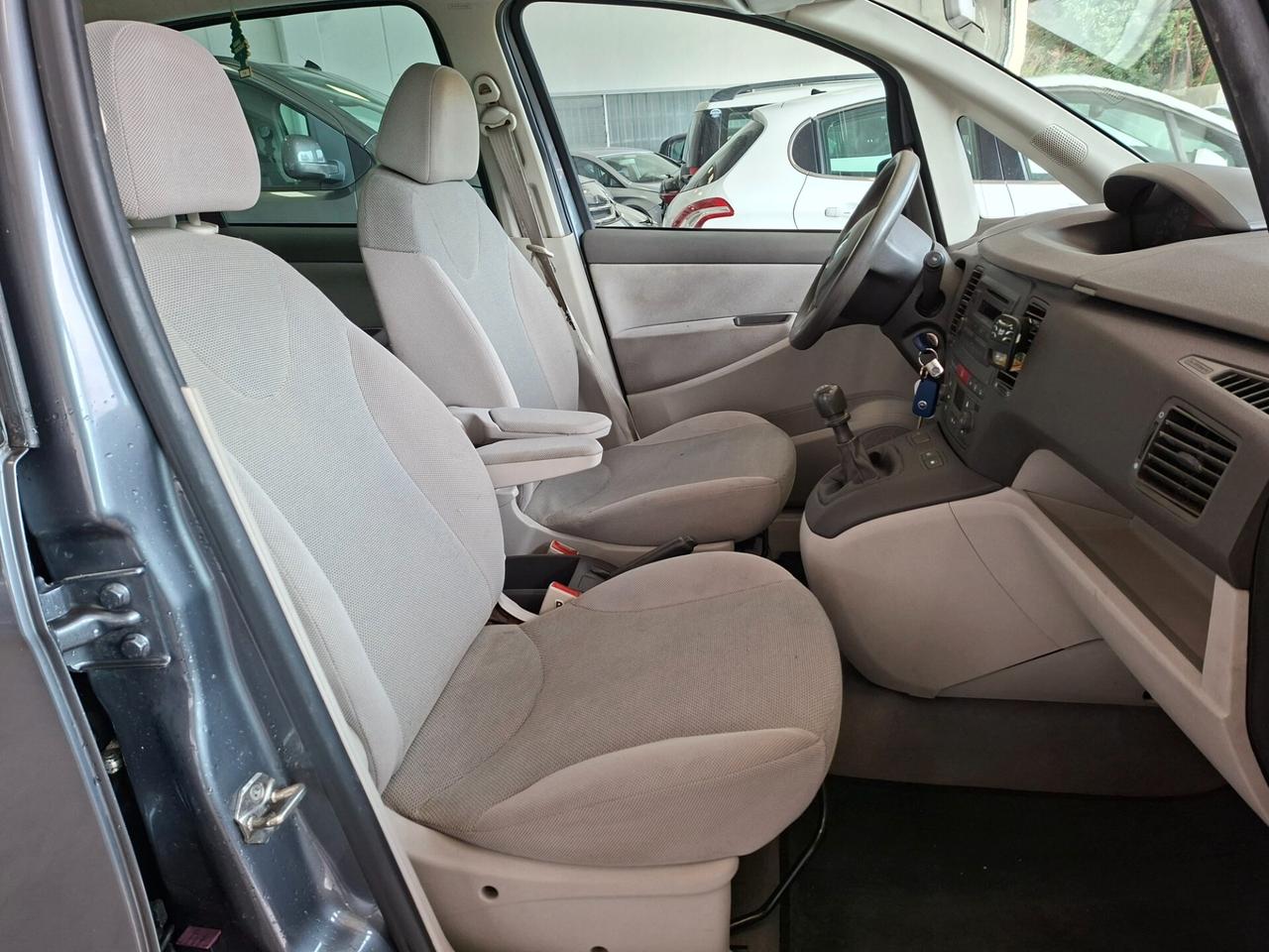 Fiat Idea 1.4 16V Active