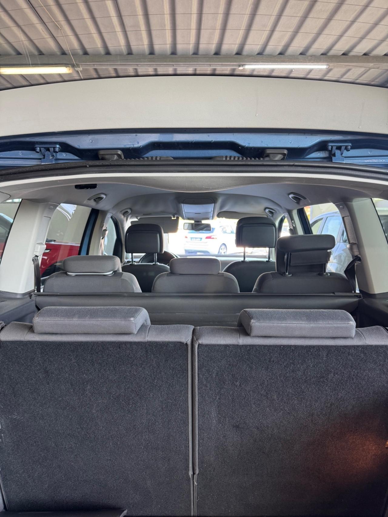 Volkswagen Touran 1.6 TDI Comfortline