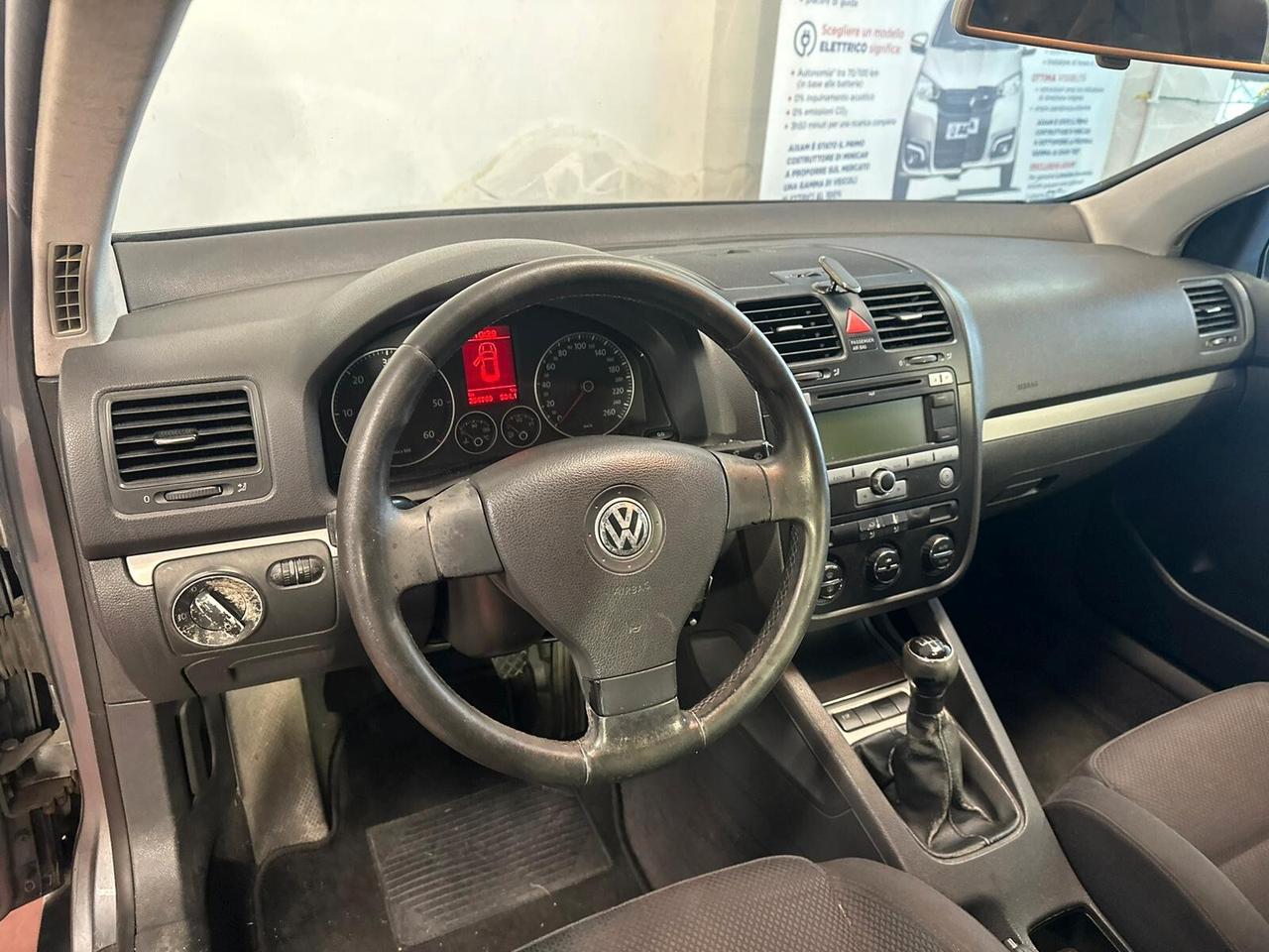 Volkswagen Golf 2.0 16V TDI 5p. Sportline