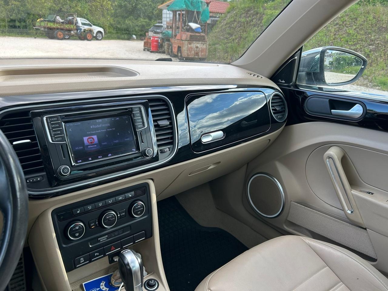 Volkswagen Maggiolino 2.0 TSI DSG Sport