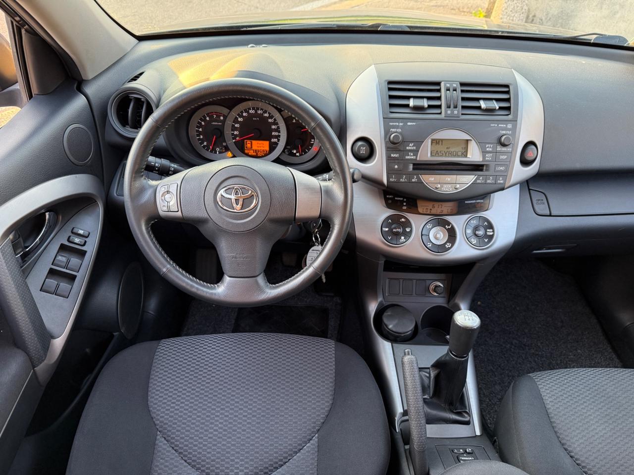 TOYOTA RAV 4 2.0 i BENZINA Luxury 112.000KM PERFETTA