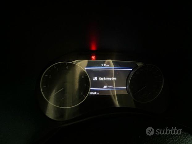 NISSAN Juke 1.0 DIG-T 114 CV N-Connecta MBLACK O