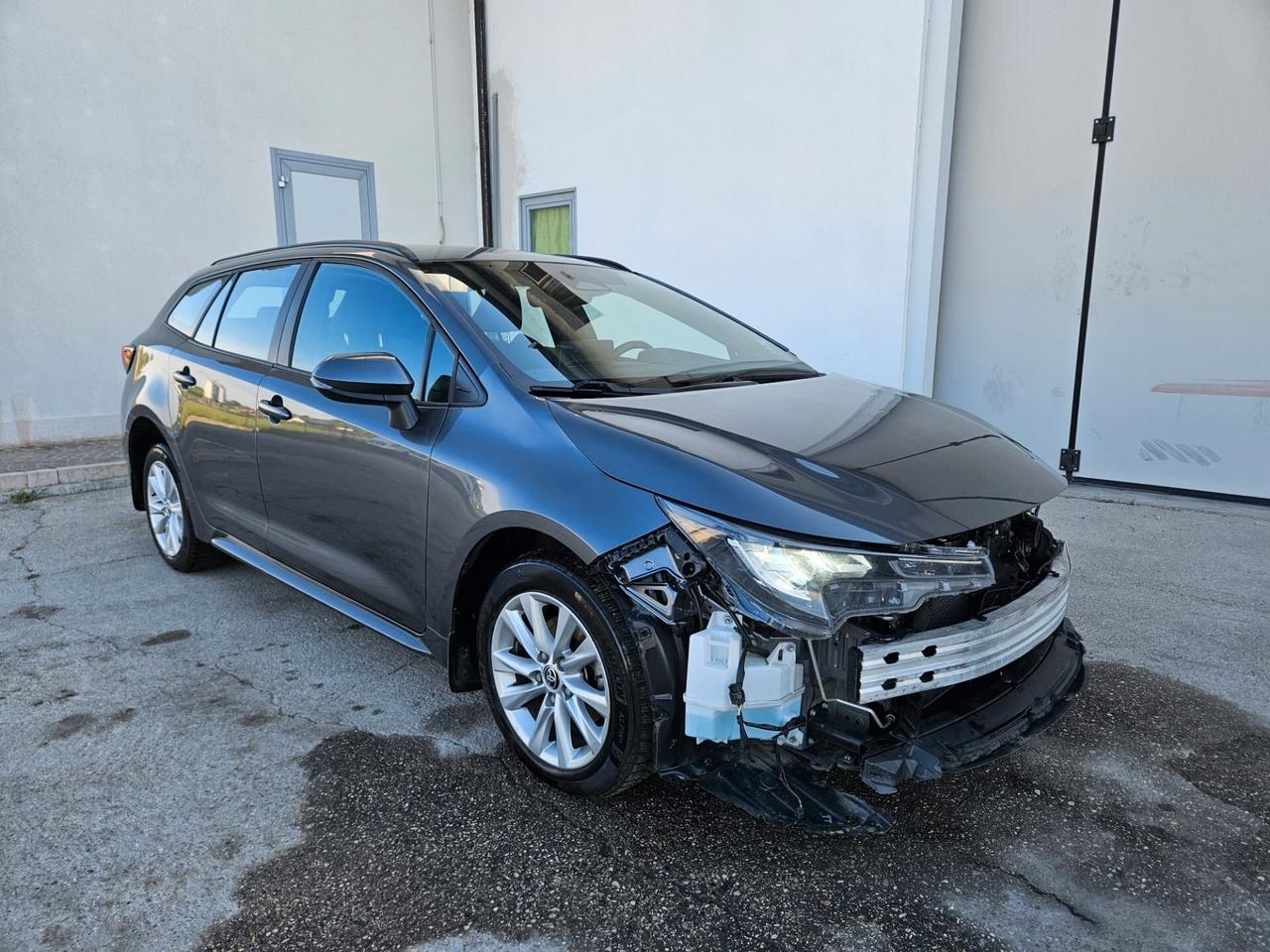 Toyota Corolla Touring Sports 1.8h START INCIDENTATA