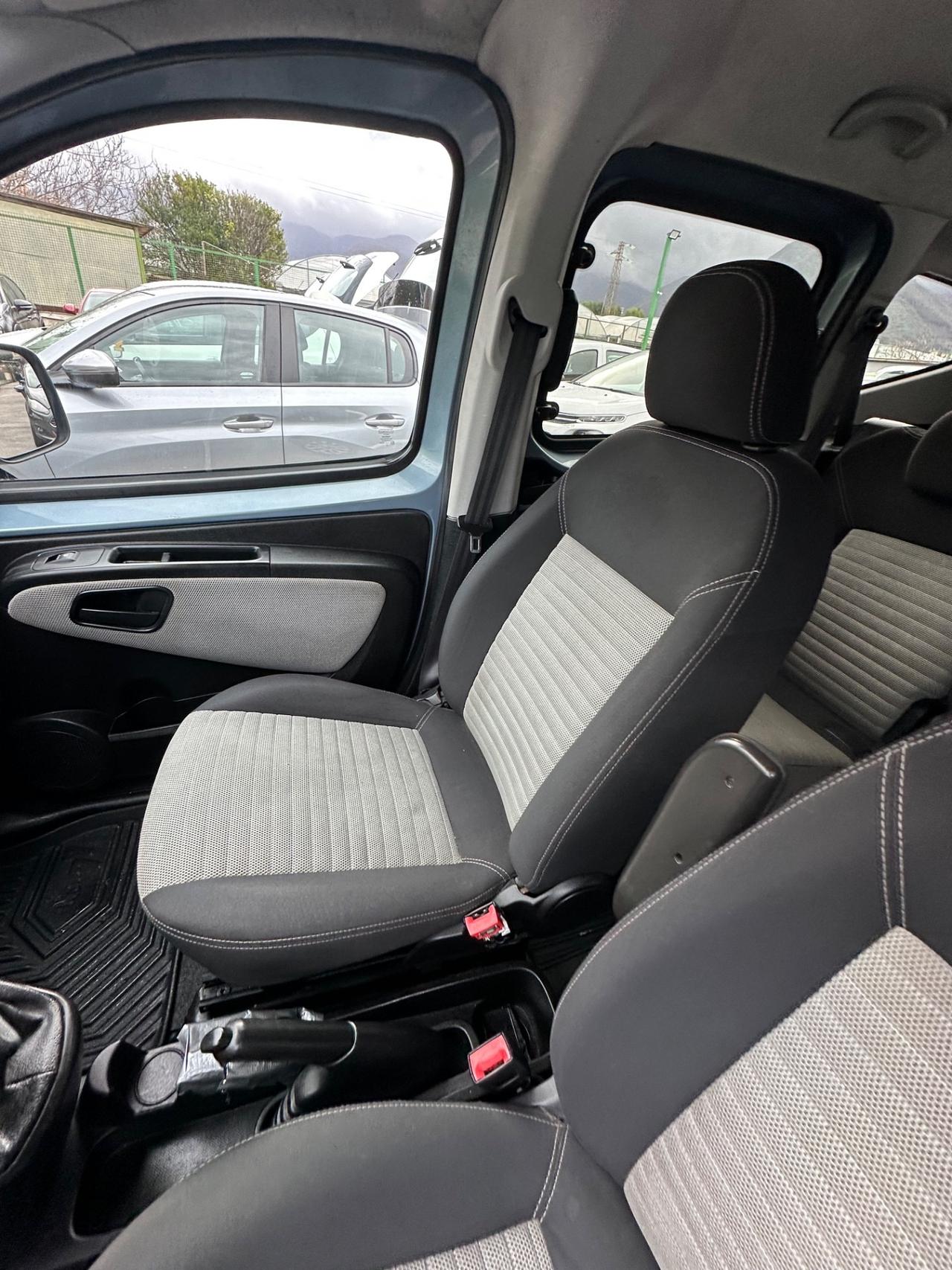 Fiat Qubo 1.3 MJT 95 CV Trekking