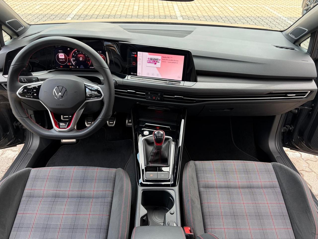 Volkswagen Golf GTI 2.0 tsi Gti 245cv harman/kardon MANUALE !!!