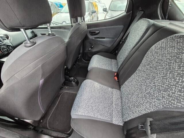 Lancia Ypsilon 1.0 FireFly 5 porte S&S Hybrid Ecochic Silver - 2021