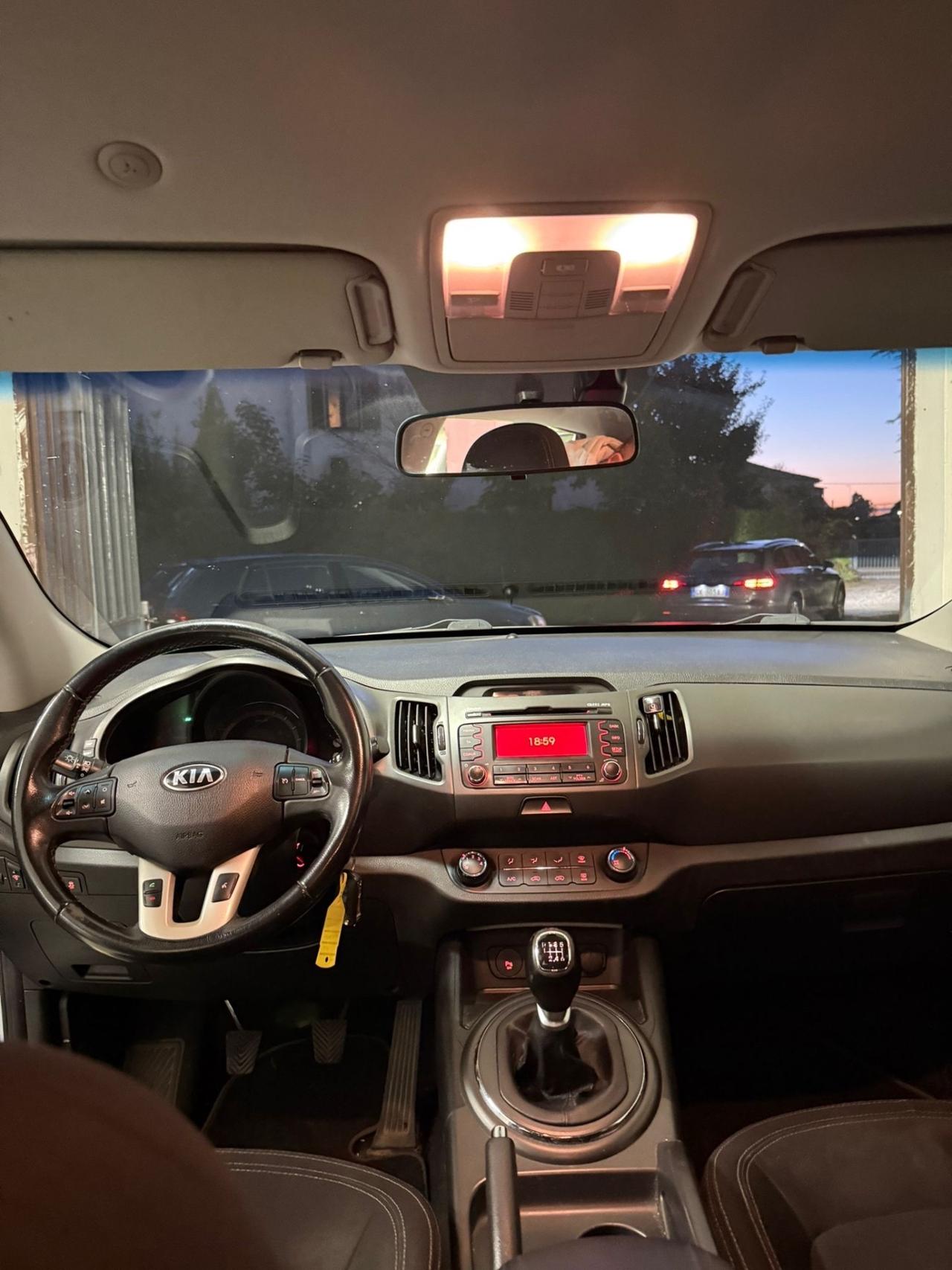 Kia Sportage 1.7 CRDI VGT 2WD Active
