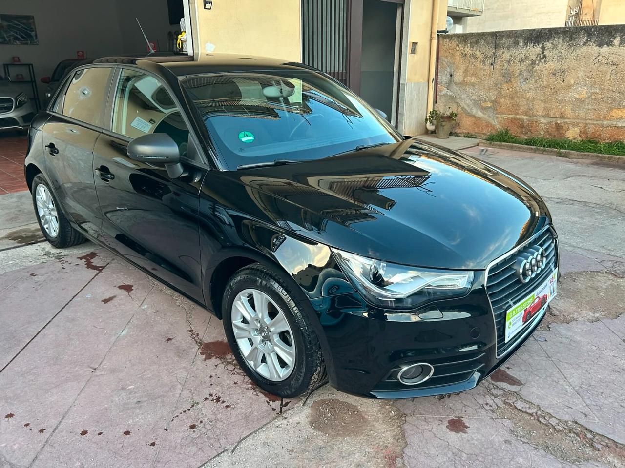 AUDI A1 1.6 TDI 90CV AMBITION 2015 BI-XENON