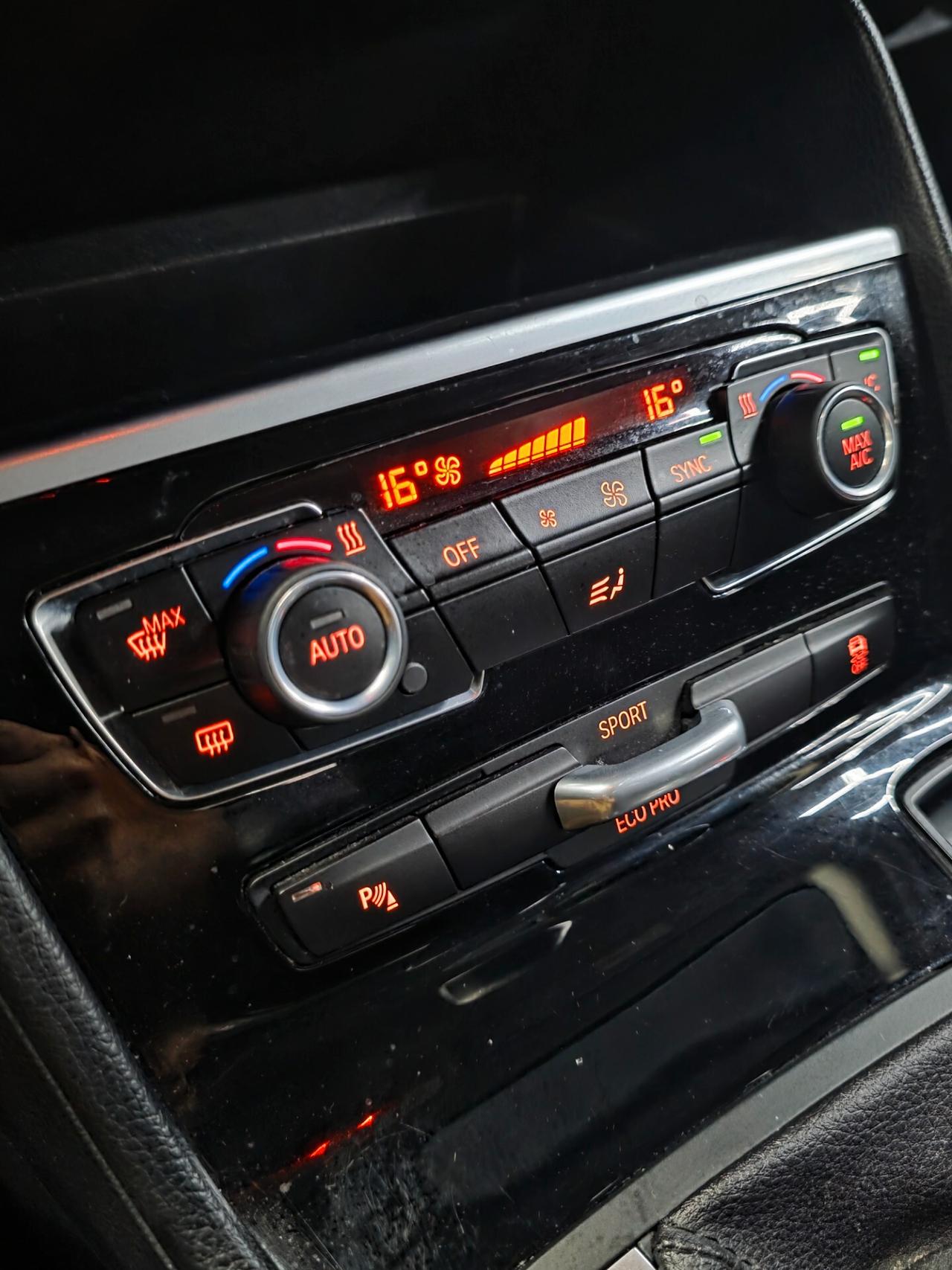 Bmw 2er Active Tourer 216d Business