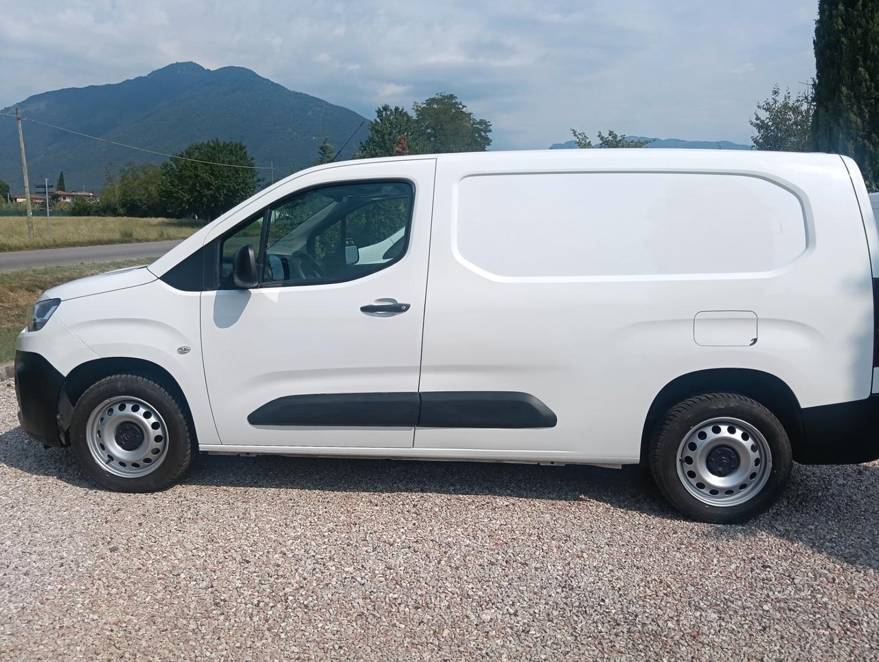 Citroen Berlingo BlueHDi 100 XL maxi