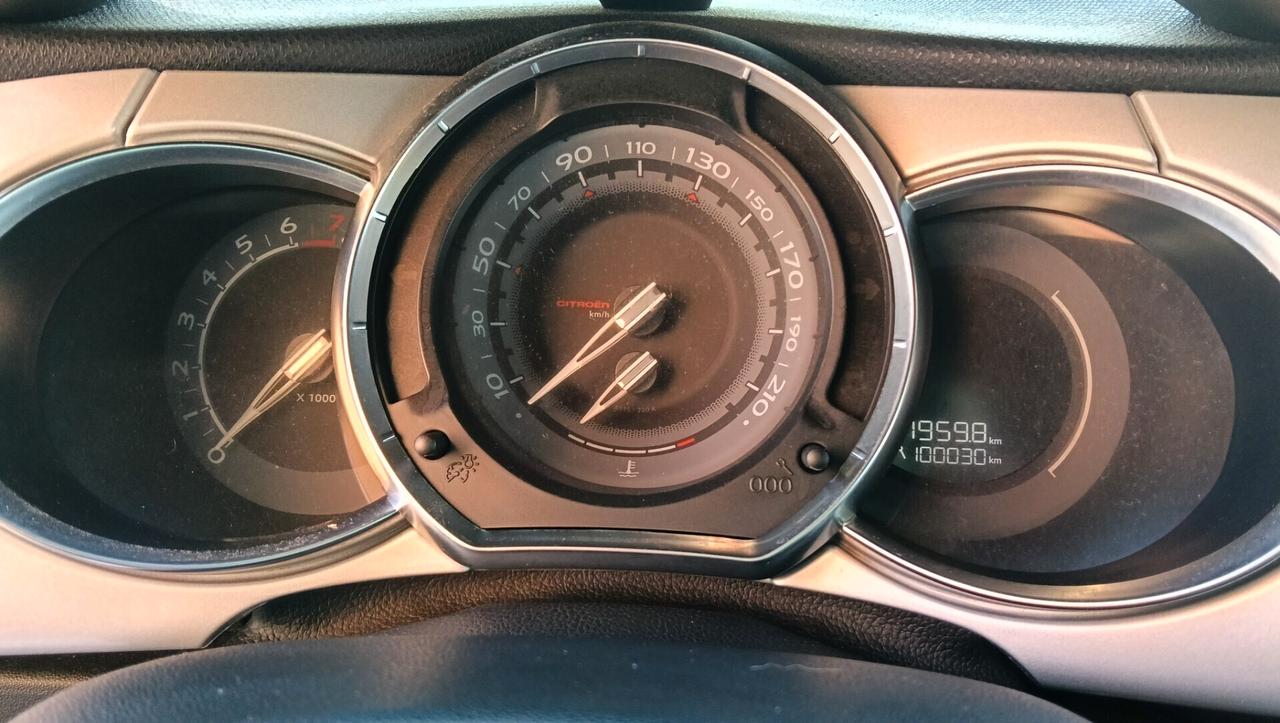 CITROEN DS 3 1.2 BENZ-GARANZIA FULL