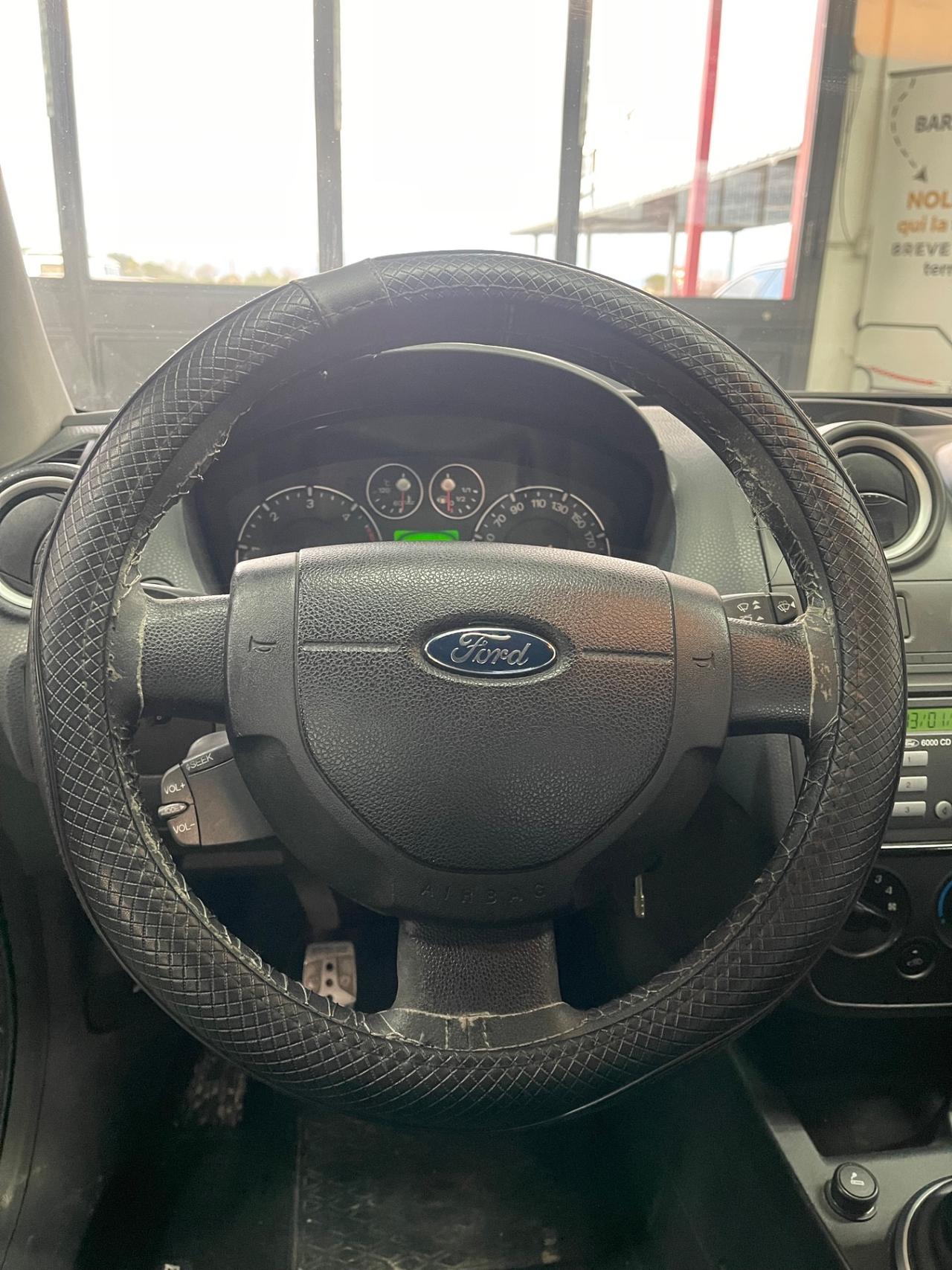 Ford Fiesta 1.4 TDCi Unipro Neopatentati PERMUTE RATE