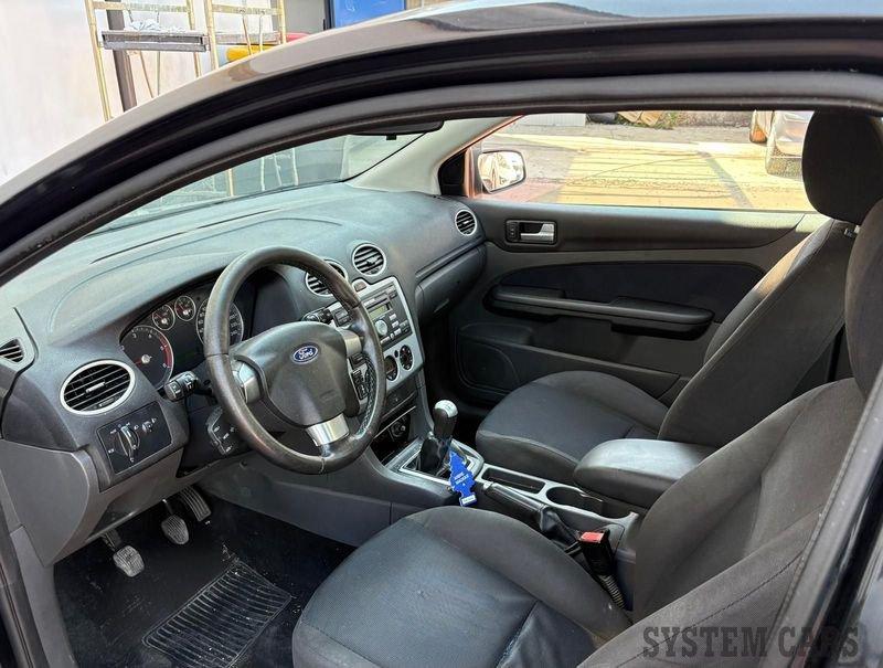 Ford Focus AUTO PER COMMERCIANTI NON RICONDIZIONATA- FOCUS 1.8 TDCi (115CV) - GOMME 4 STAGIONI