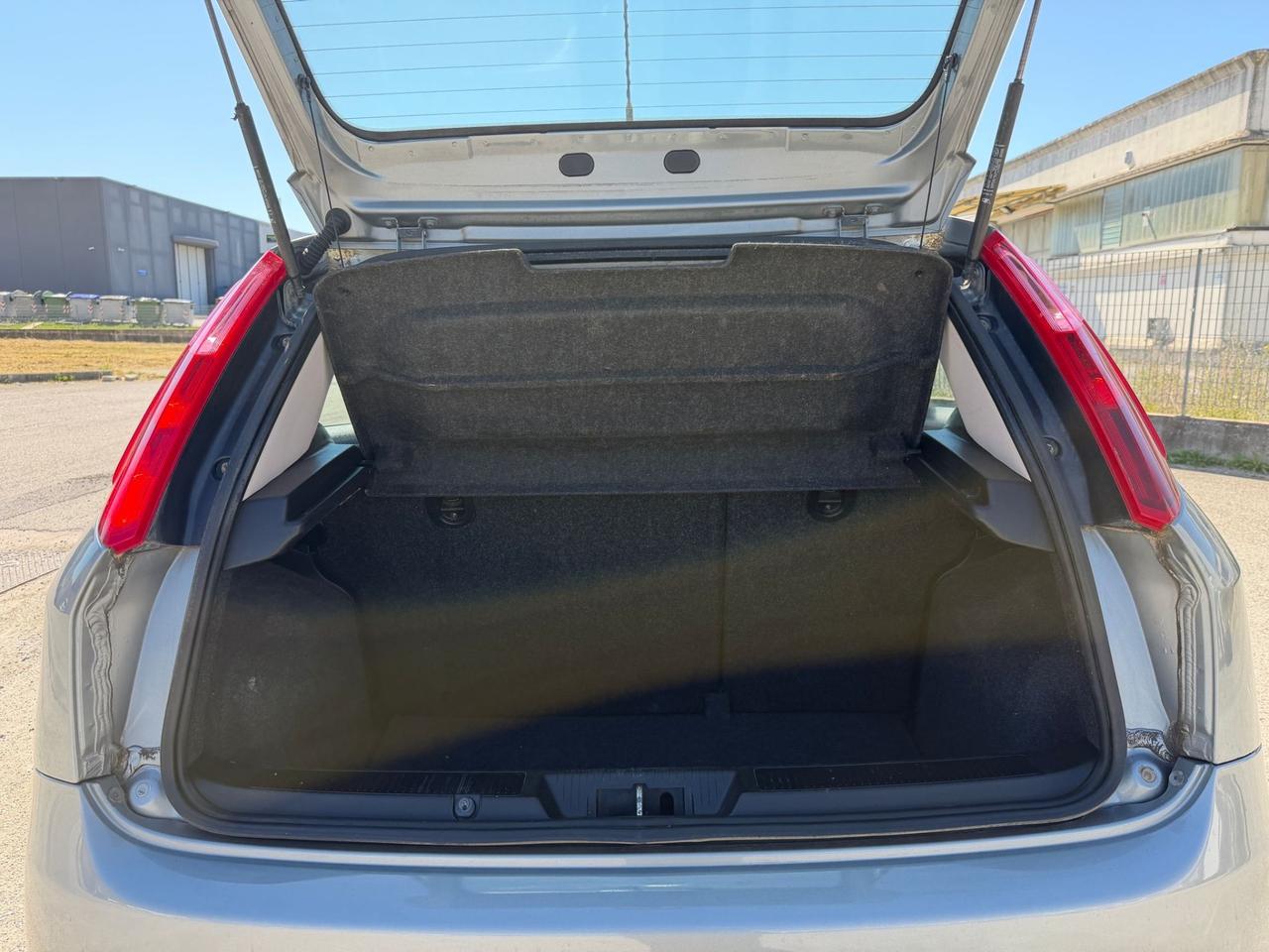 Fiat Grande Punto MJT Emotion