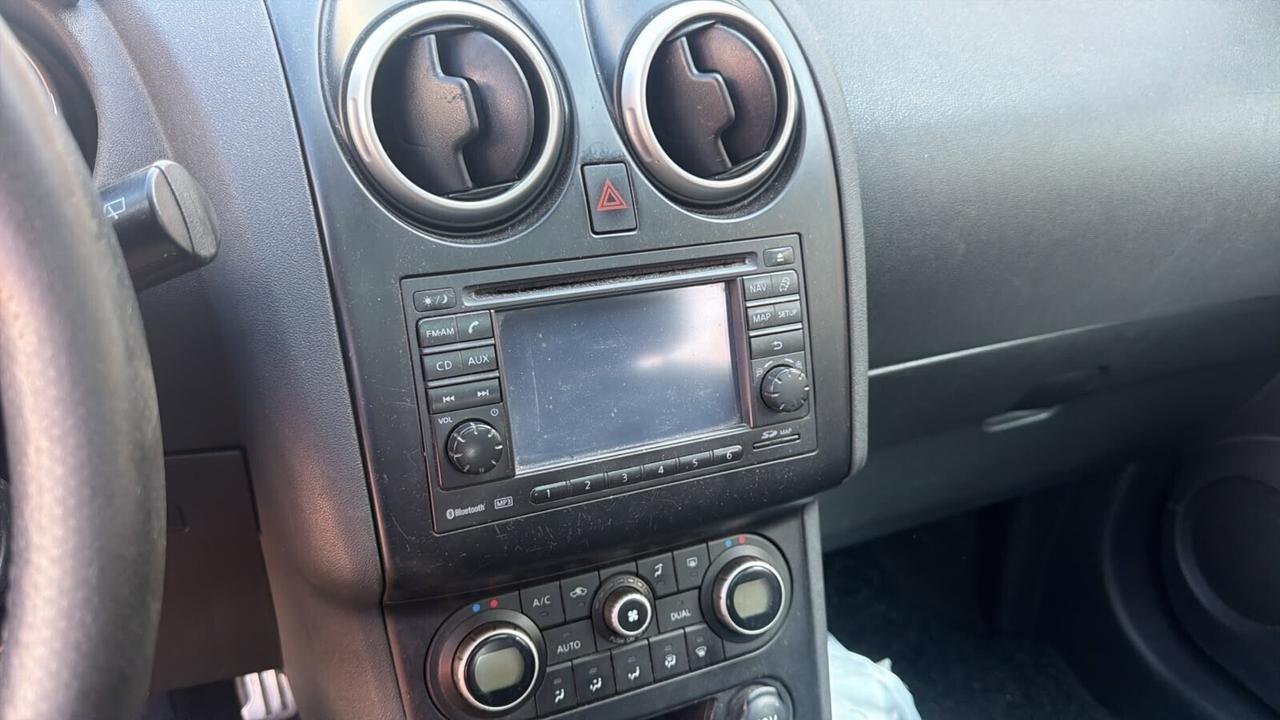 Nissan Qashqai 2.0 dCi DPF 4WD Tekna MOTORE FUSO