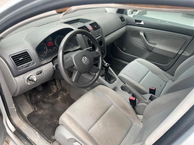 Volkswagen Golf 1.9 TDI 5p. Trendline
