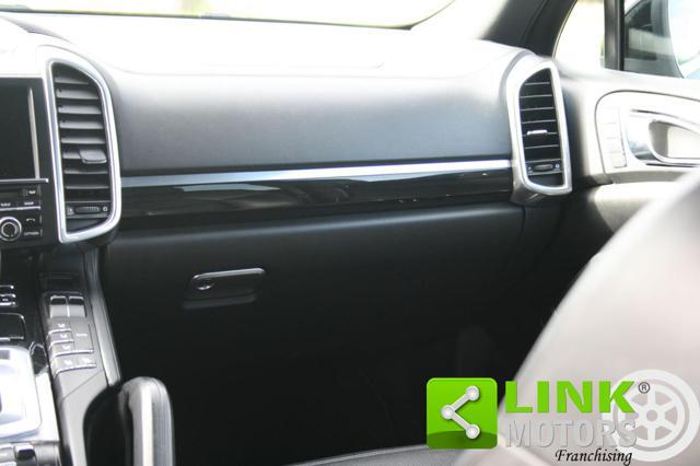 PORSCHE Cayenne 3.0 Diesel