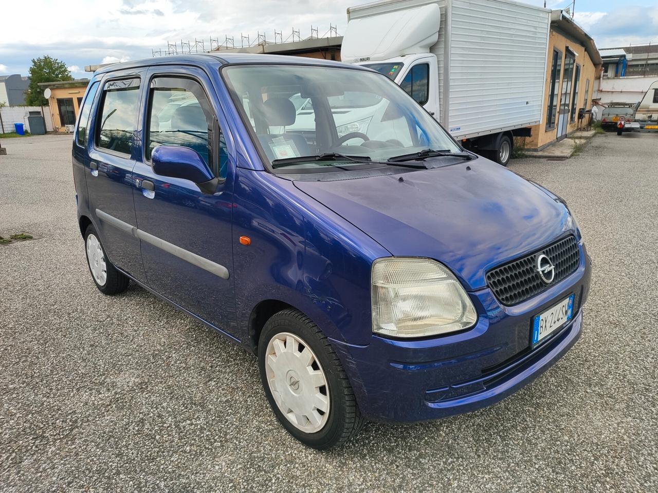 Opel Agila 1.2 16V Comfort