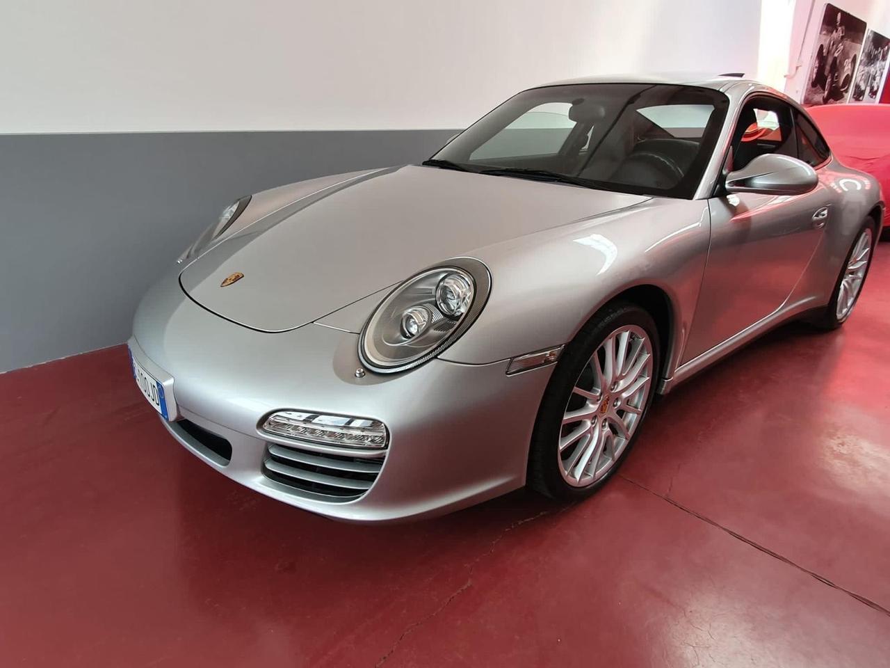 Porsche 911 Carrera 4 Coupé CAMBIO MANUALE