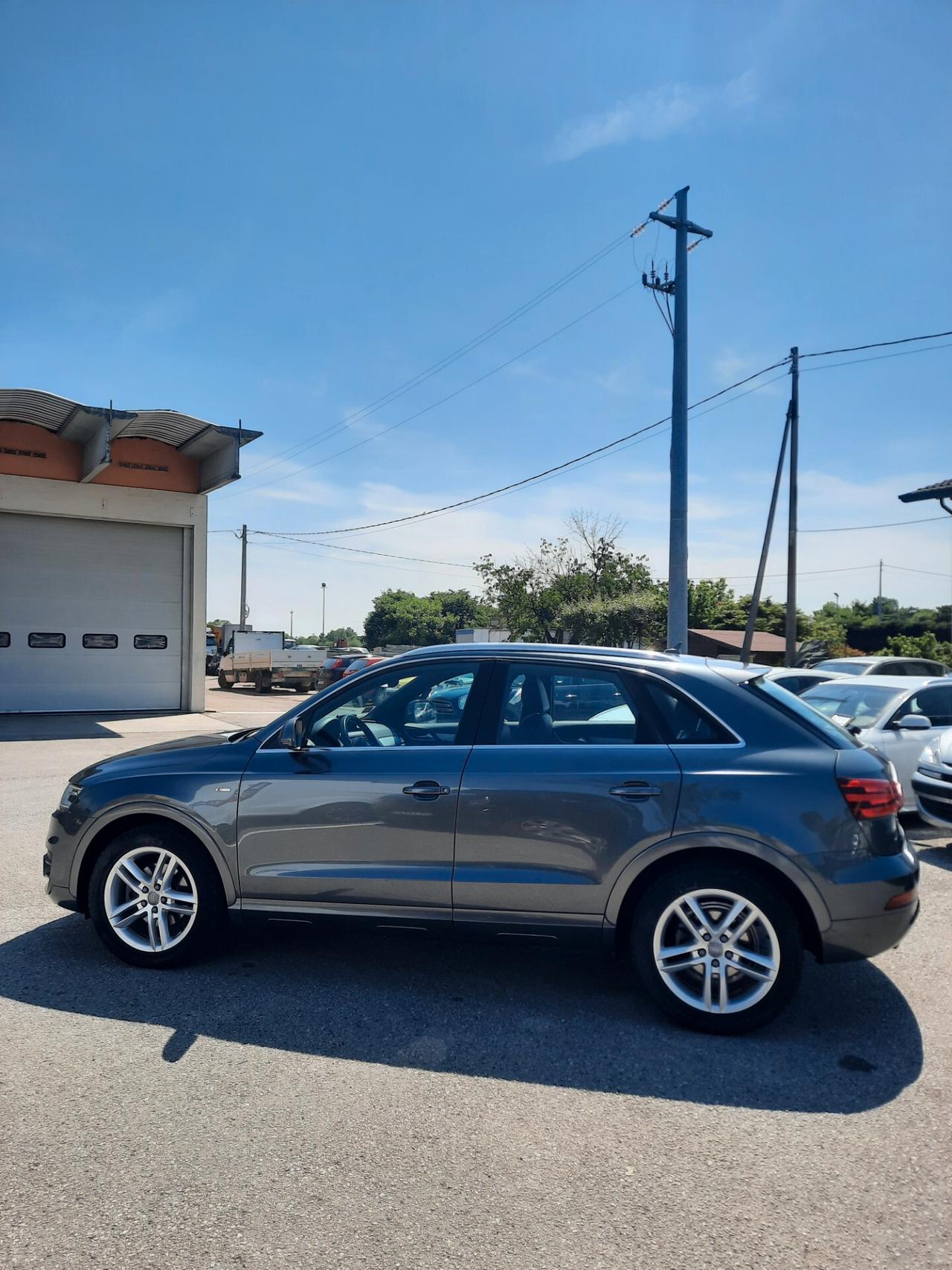 Audi Q3 2.0 TDI S Line Edition