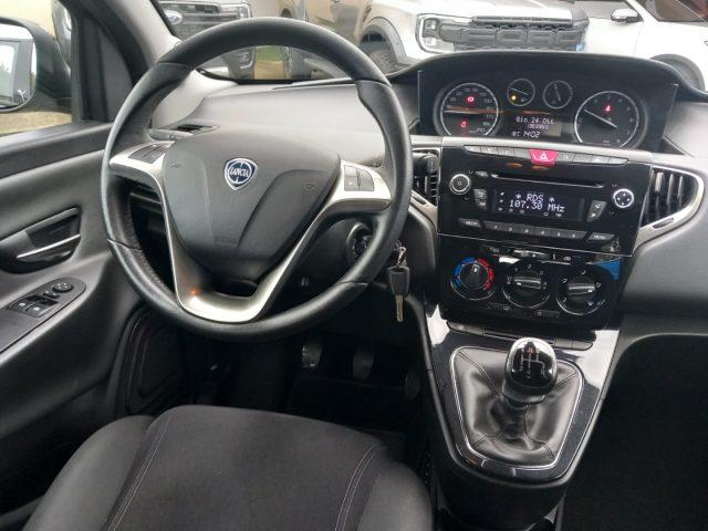 LANCIA Ypsilon 1.2 69 CV 5 porte Gold