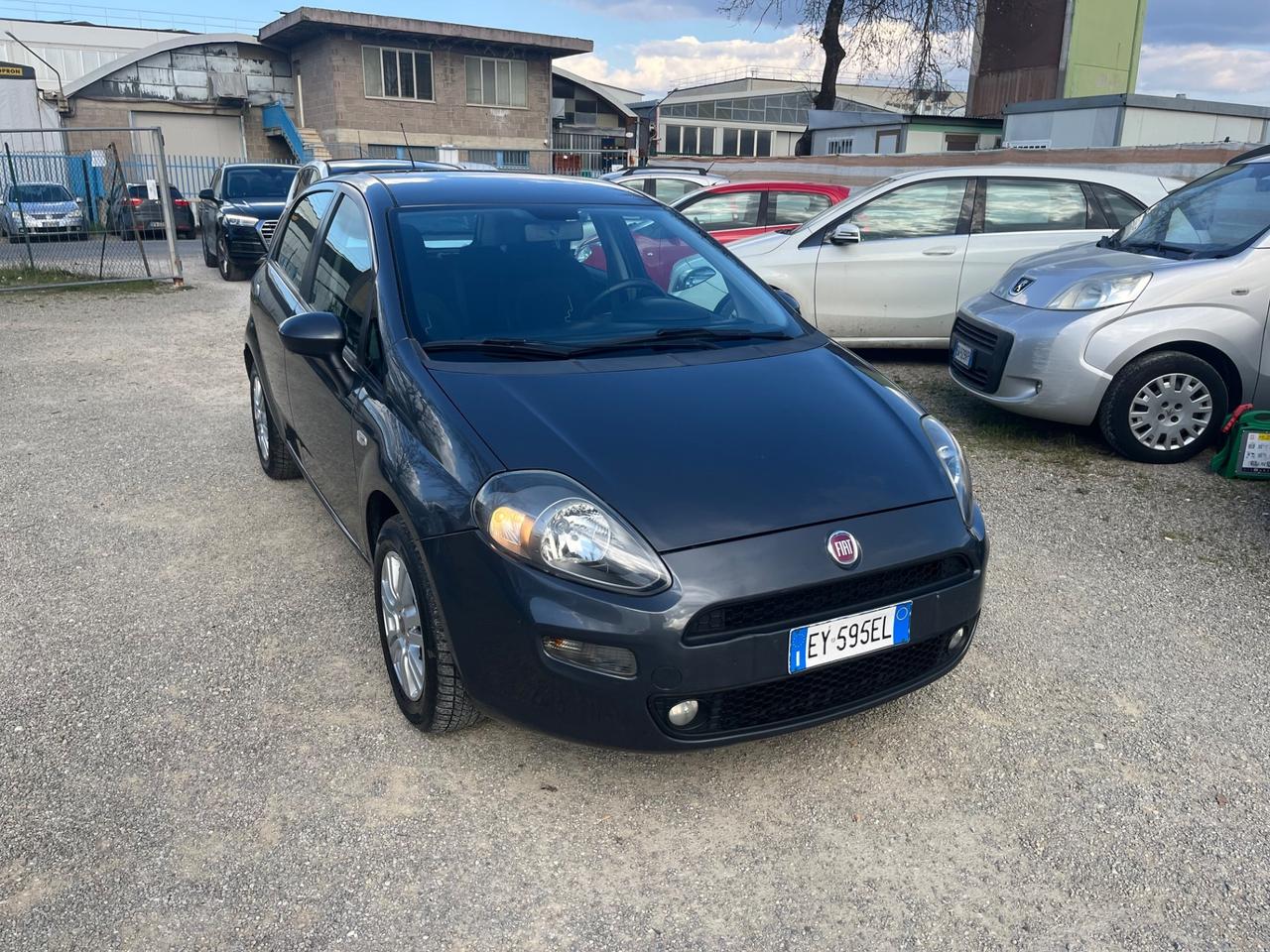 Fiat Punto 1.2 benzina 8V 5 porte Lounge 2015