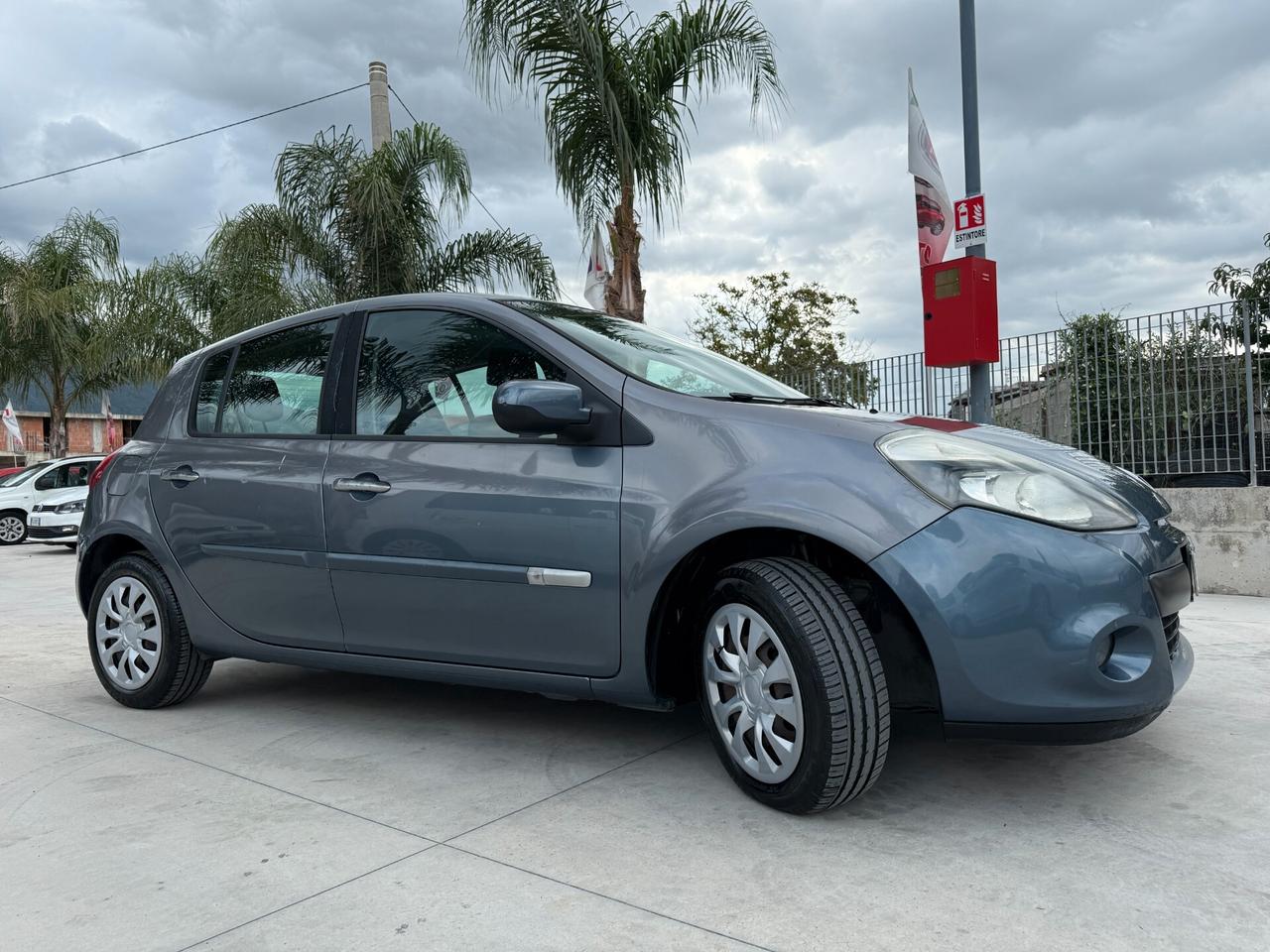 RENAULT CLIO ANNO 2009 1.5 DIESEL 85 CV