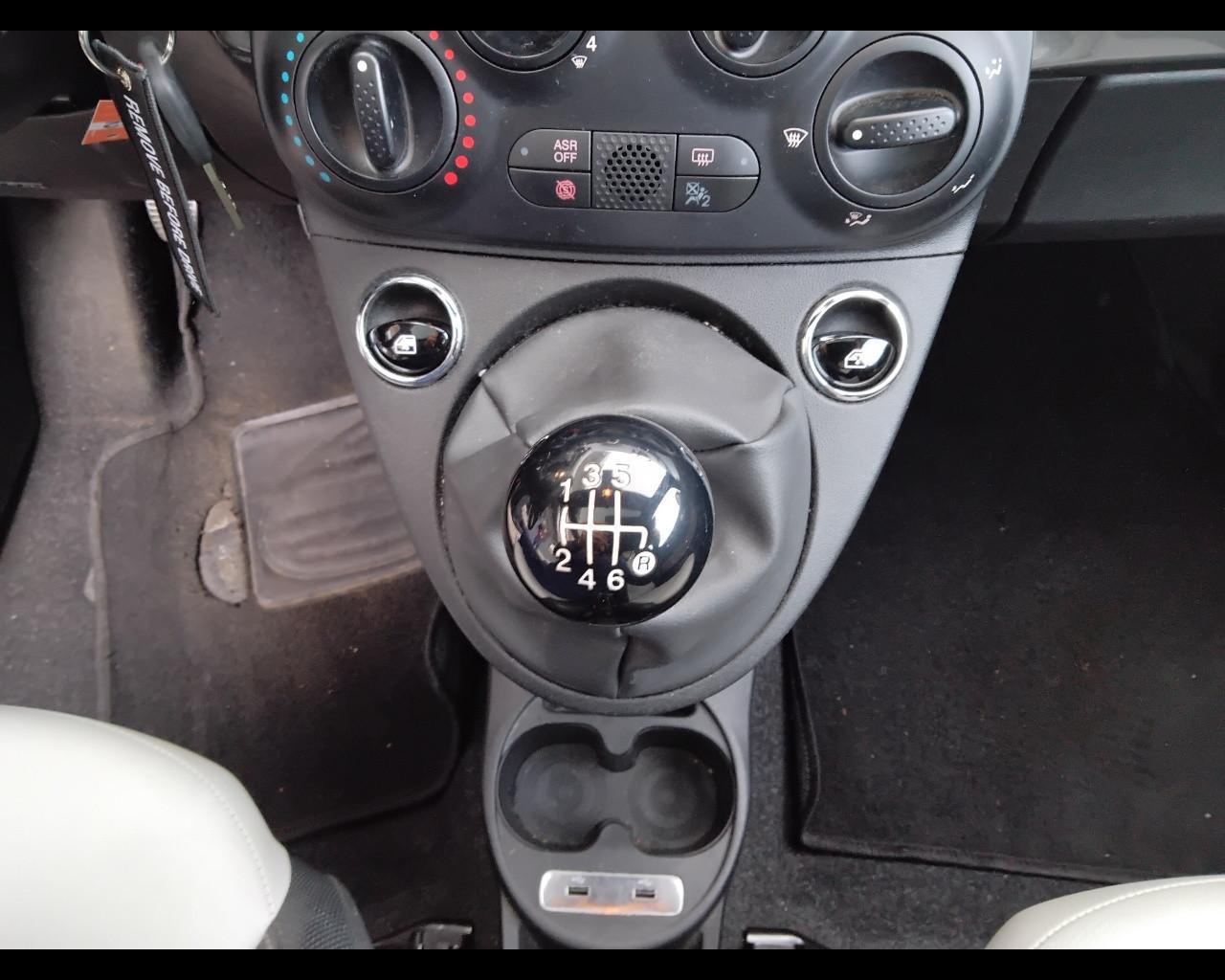 FIAT 500 III 2015 - 500 1.0 hybrid Dolcevita 70cv