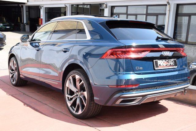 AUDI Q8 55 TFSI quattro tiptronic (Tetto/23"/quadzone)FULL
