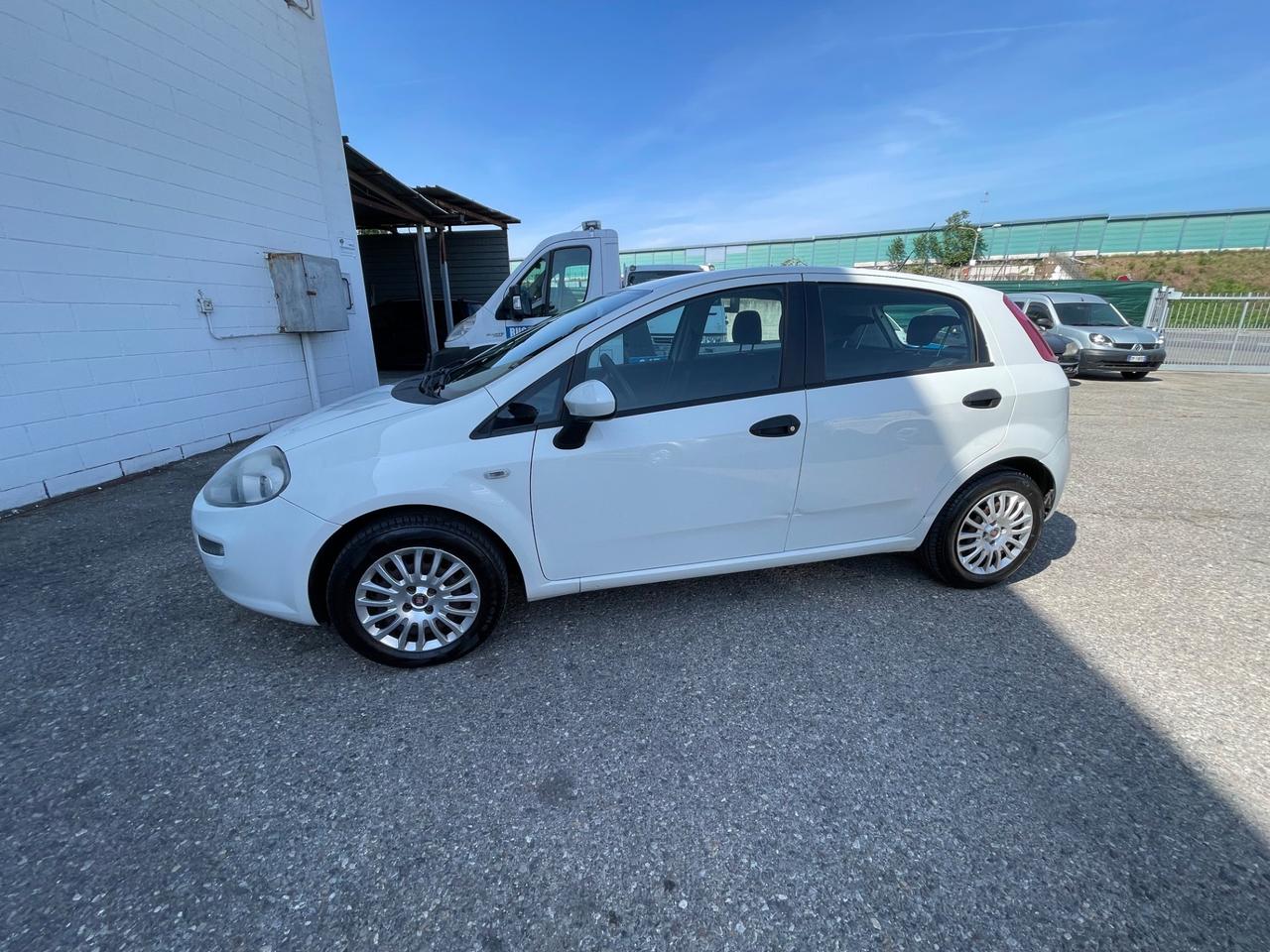 Fiat Punto 1.3 MJT II 75 CV 5 porte Lounge