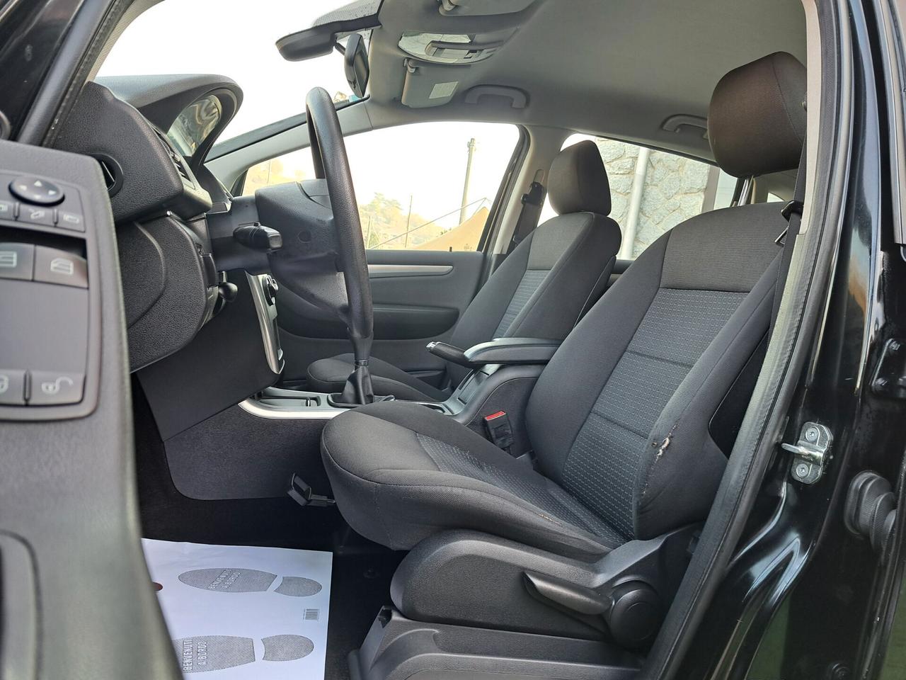 Mercedes-benz B 180 CDI Premium / UNICO PROPRIETARIO SOLO 90.000 KM