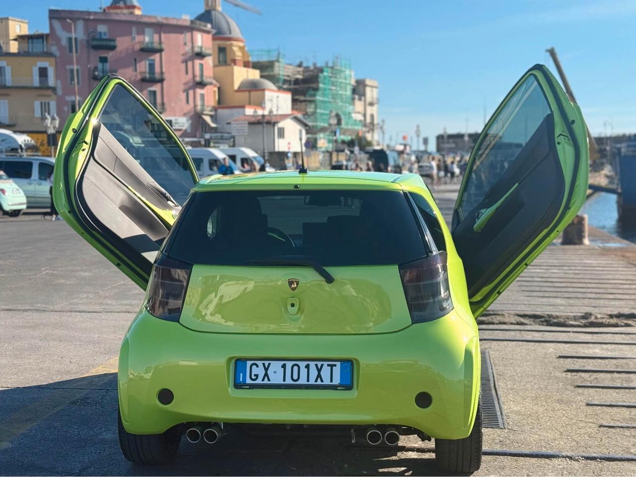 Toyota iQ 1.0 ACCESSORIATA STILE LAMBORGHINI PORTE ALI DI GABBIANO PERMUTE 3336121884