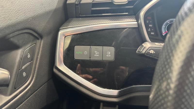 Audi Q3 2.0 tdi S line Edition S-Tronic