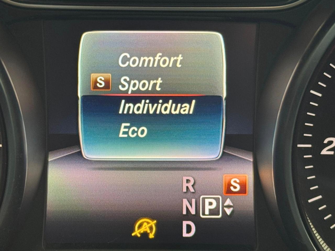 Mercedes-benz CLA 200 d Automatic Premium