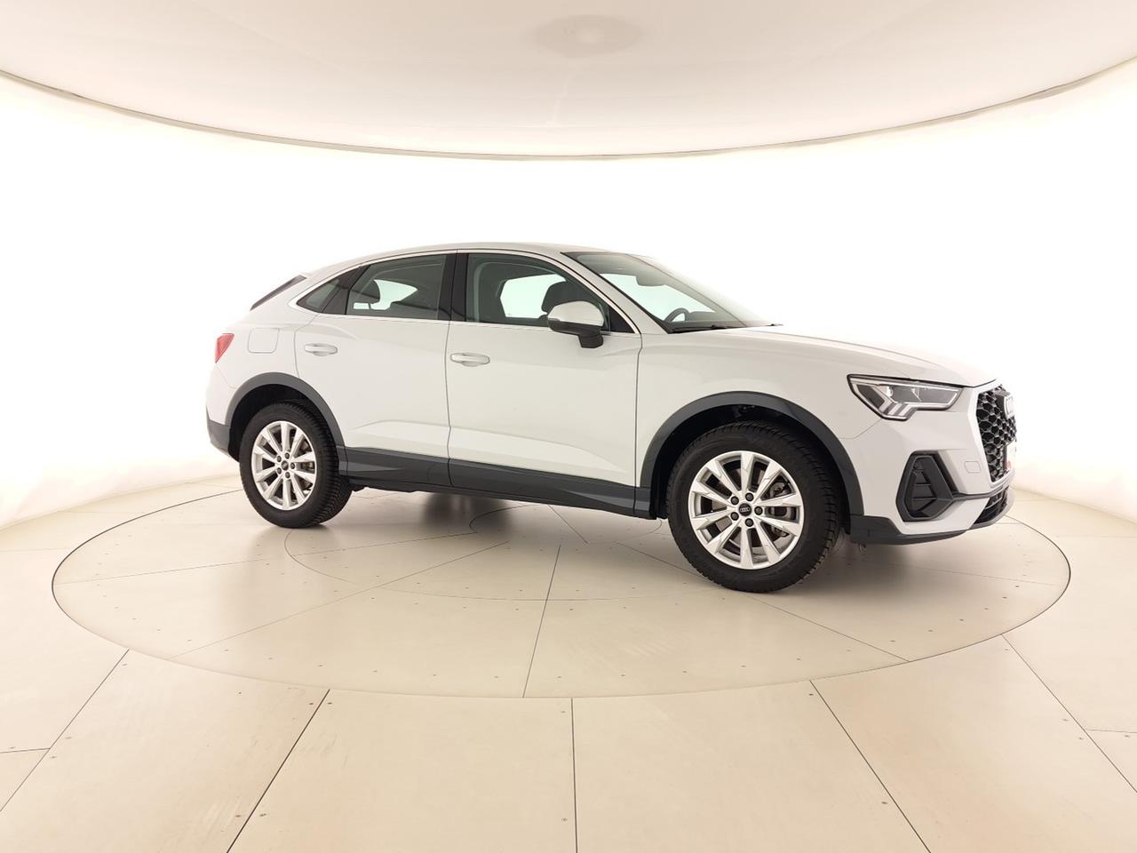 Audi Q3 sportback 45 1.4 tfsi e business plus s-tronic