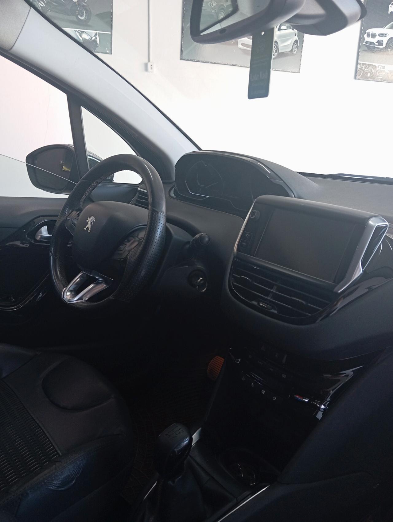 Peugeot 208 1.2 Benz/ GPL 2013 CON GARANZIA